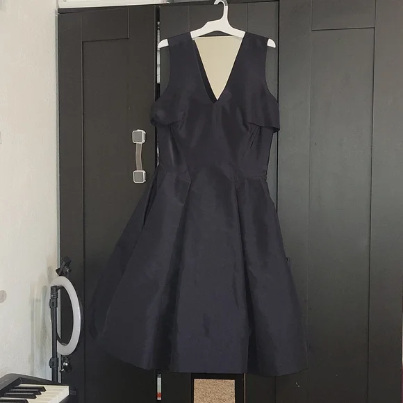 sachin and babi light blue dress Zac Posen Off the Shoulder Cocktail Dress Black Size 4 Cap Sleeve Shea –  Celebrity Owned main image 1